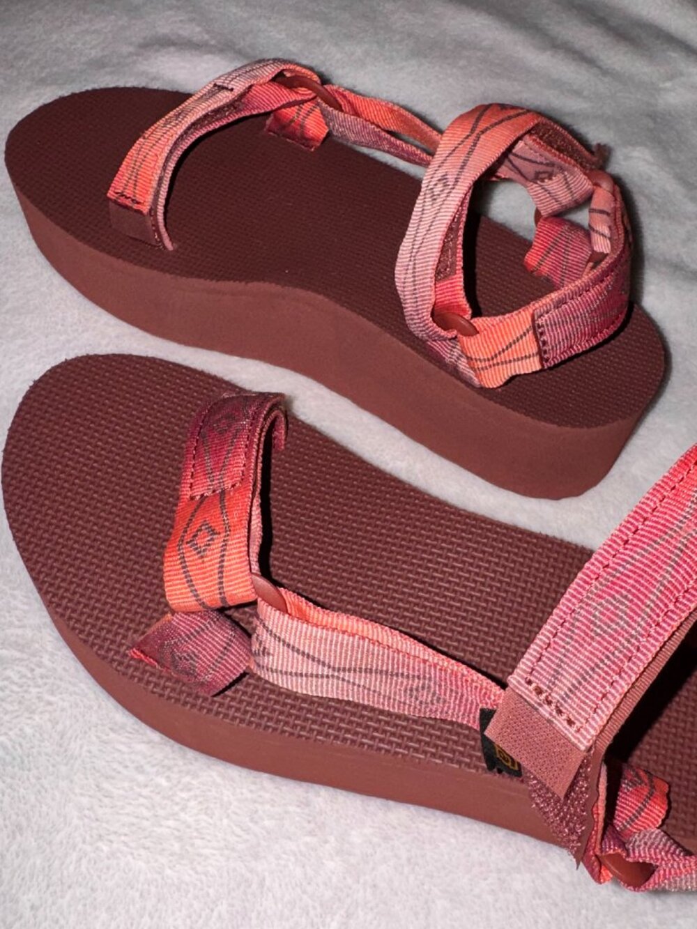 TEVA- sunscape sandals